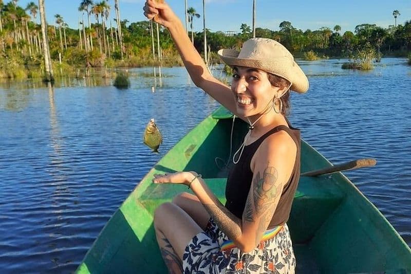 Billet 3 heures de pêche privée au piranha dans le lac Yacumama