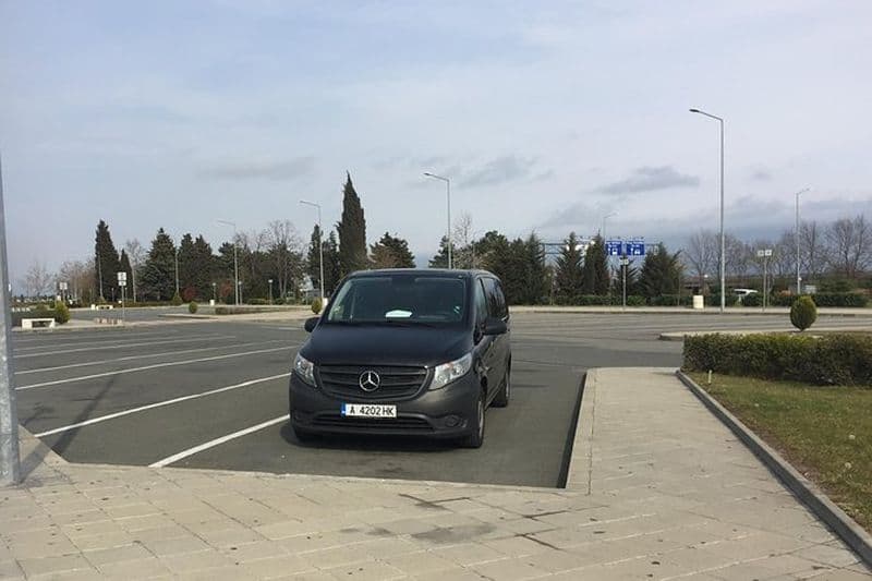 Aéroport de Bourgas - Sables d'or | Transfert d'aéroport, taxi, service d'autobus | Reserve maintenant