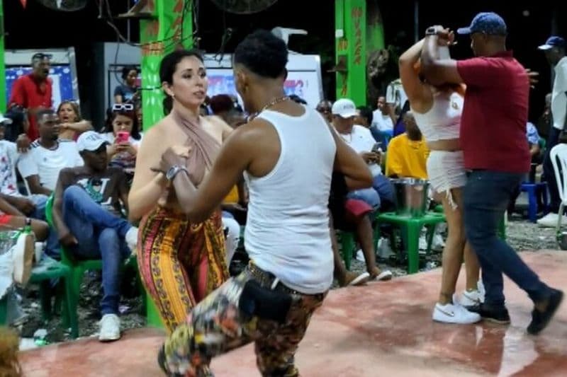 Danse Dominican bachata le lundi