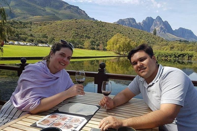 Billet Visite viticole privée avec un expert en vin dans les régions viticoles de Stellenbosch-Franschhoek