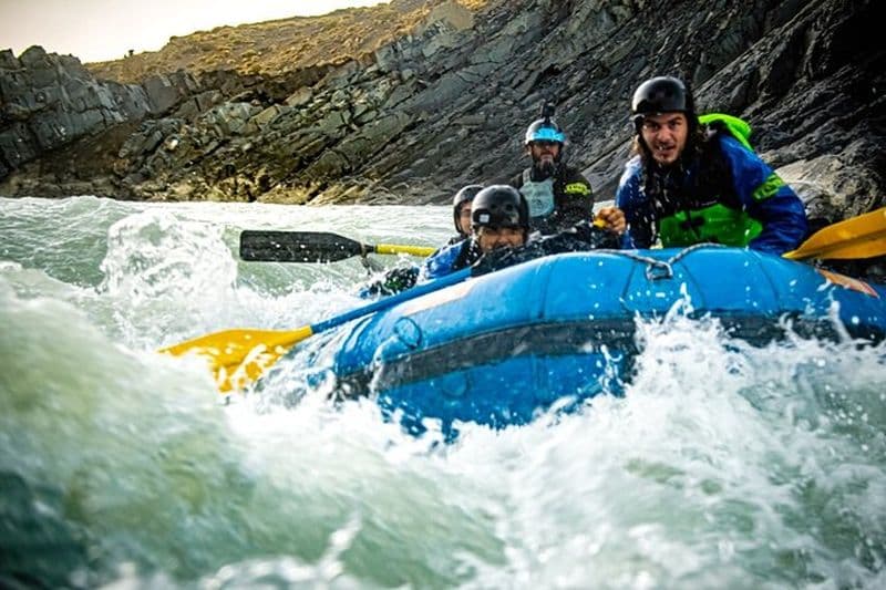 Expérience de rafting sur le Rio de las Vueltas en Patagonie