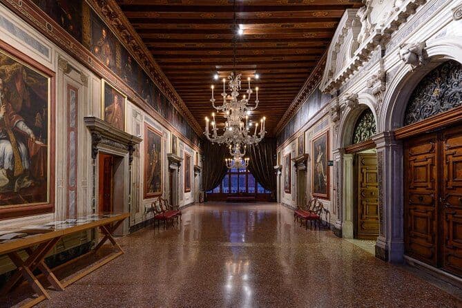 Billet Venise Palazzo Mocenigo: Histoire du textile, du costume et du parfum
