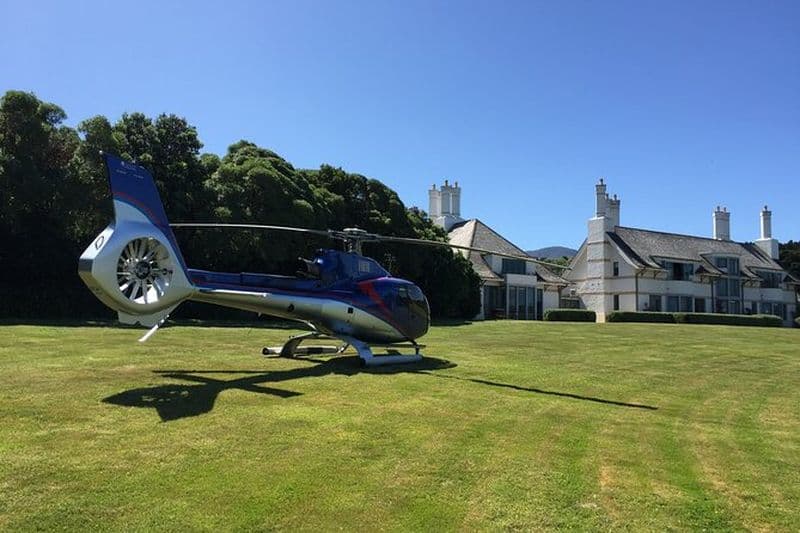 Wharekauhau Heli-lunch