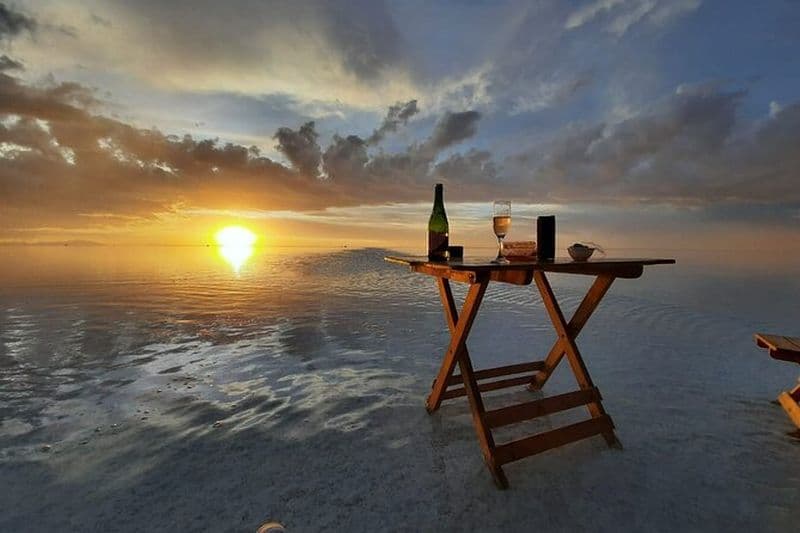 Visite de luxe en 3D des salines d'Uyuni en 3D 2N au départ de La Paz en avion