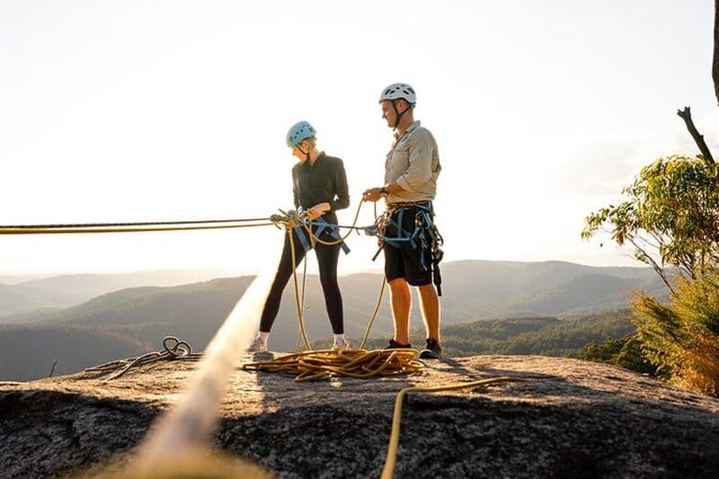 Aventure de descente en rappel de Yarra Valley Seven Acre Rock