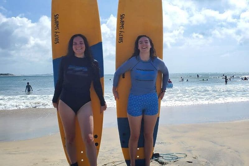 Cours de surf à Weligama Semi - Options privées ou de groupe