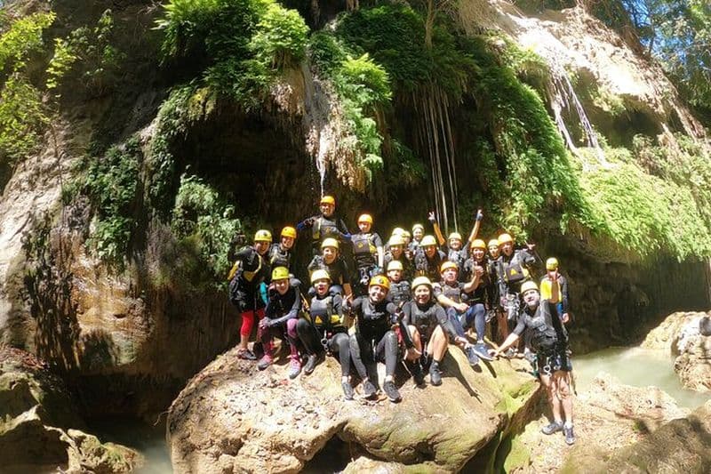 Billet Canyoning, Rappel, Glissades naturelles, Randonnée aux cascades de Comala