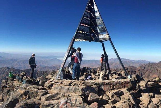 Mont Toubkal escalade en 2 jours 1 nuit