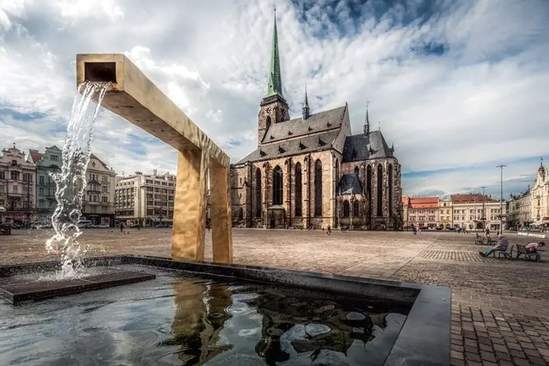 Billet Excursion privée d'une journée à la brasserie Pilsner avec dégustation de fromages fermiers en famille