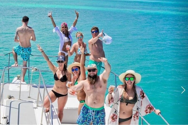 Catamaran Booze Cruise Et Snorkeling Punta Cana - Réservé aux adultes