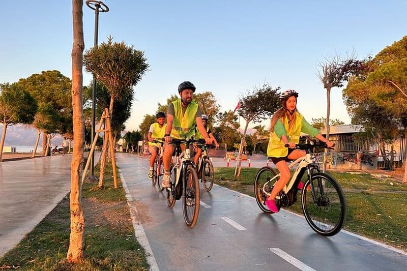Tour de ville à vélo électrique à Antalya
