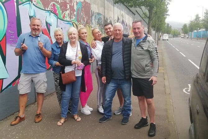 Visite en taxi de la murale politique de Belfast