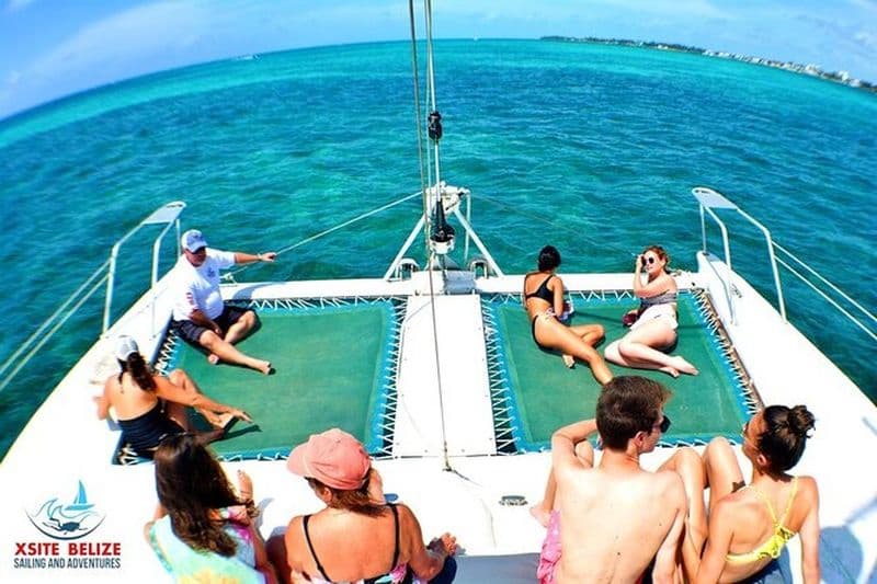 Excursion d'une journée en catamaran à SECRET BEACH
