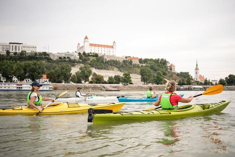 Billet Kayak sur le Danube près du centre-ville