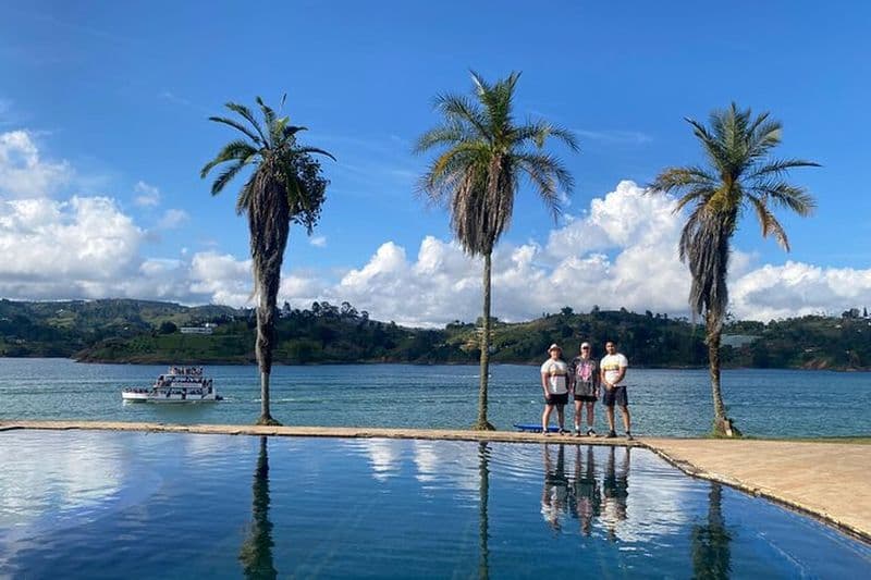 Billet Pablo Escobar Mansion Paintball Promenade en bateau depuis Guatapé