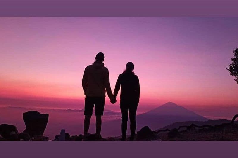 Billet Voyage 3D2N kawah putih-papandayan vulcan-nagavillage-green canyon