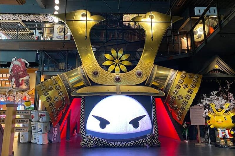 Visite privée: Cihu & Pineapple Cake DIY + Hôtel & Airport Pickup