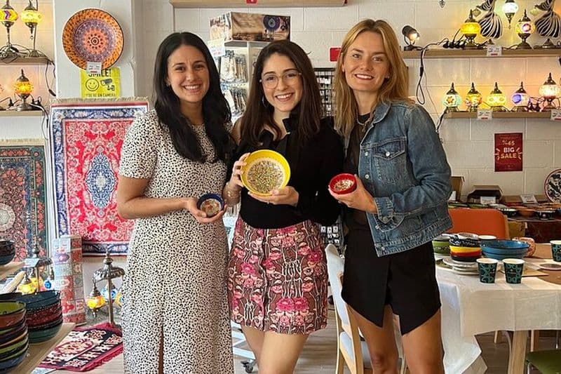 Cours de peinture et de gorgée Melbourne: Assiettes & bols en céramique