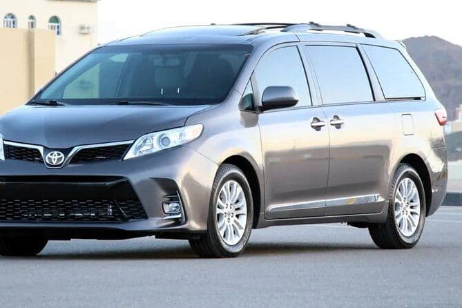 Transfert privé de l'aéroport de Mascate à votre hôtel de Mascate