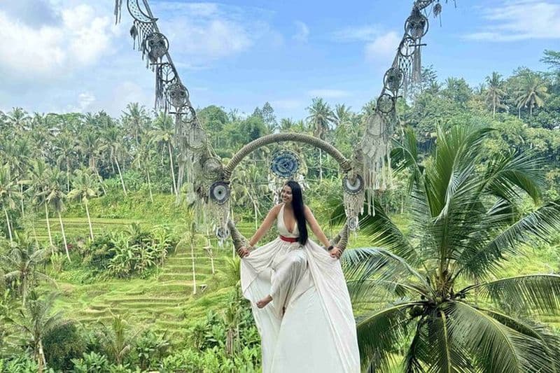 Bali: Ubud tyrolienne, balançoire, ciel vélo dans une rizière en terrasse privée