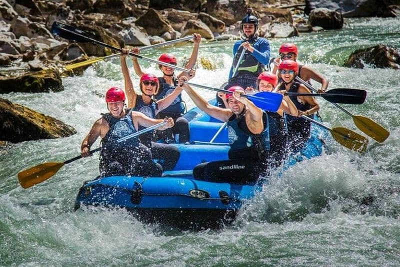 Circuit de 6 jours - Trekking, Rafting, Safari en Jeep et Canyoning