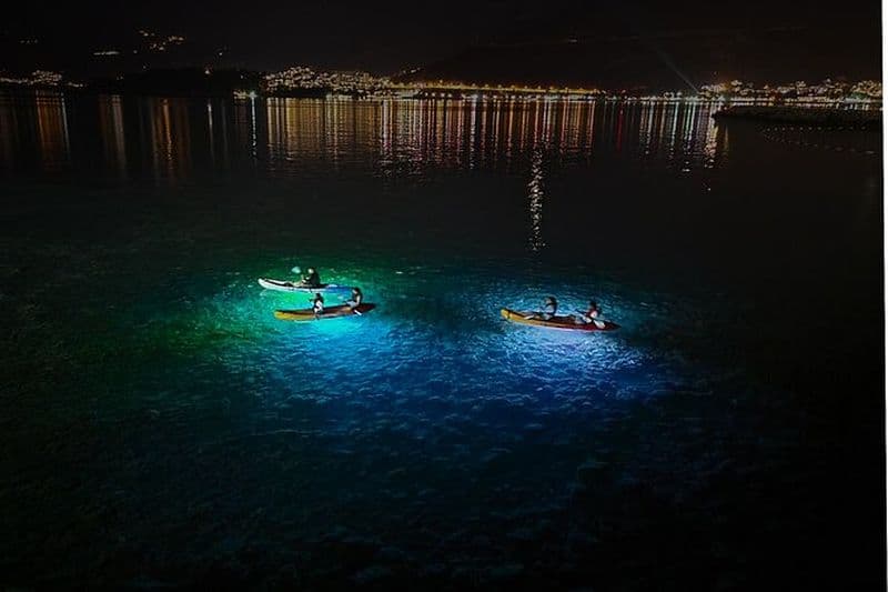 Budva: Visite de 2 heures en kayak «Night Lights»