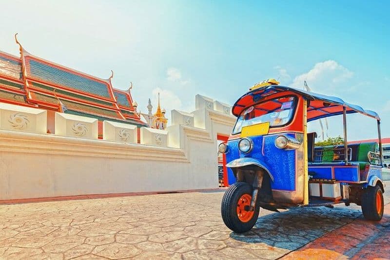 Billet Découvrez Bangkok avec un tuk-tuk thaïlandais typique