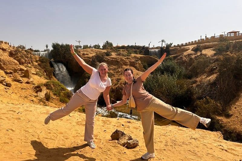 Jeep Safari Vallée des Baleines Oasis Fayoum et Sandboard