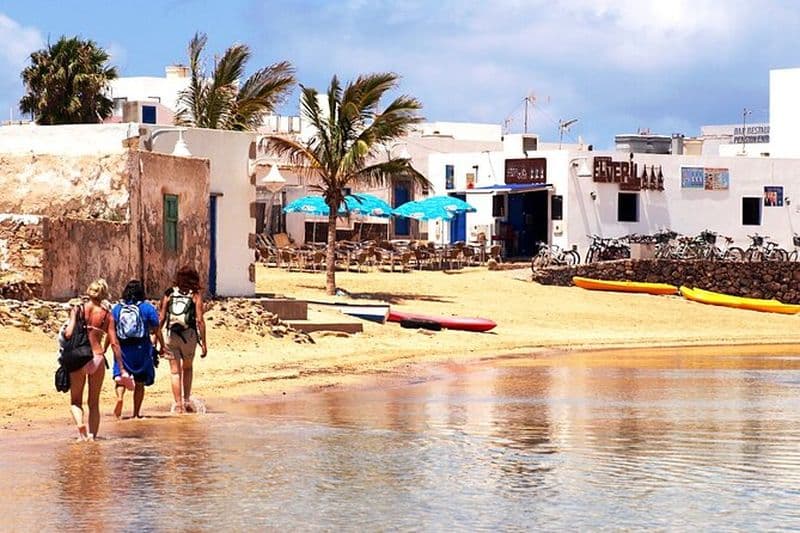 Visite de Lanzarote : Musée de Lagomar, Jardin de Cactus et La Graciosa
