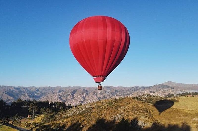Cusco : Vol en montgolfière - Au-dessus des paysages du Pérou