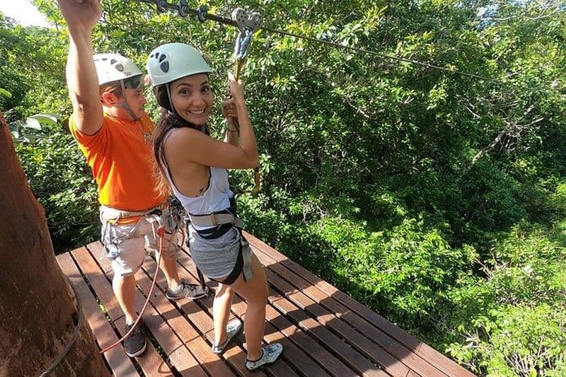 Selva Maya Eco Adventure Park : Tyrolienne, Ponts suspendus, Rappel et Cenote