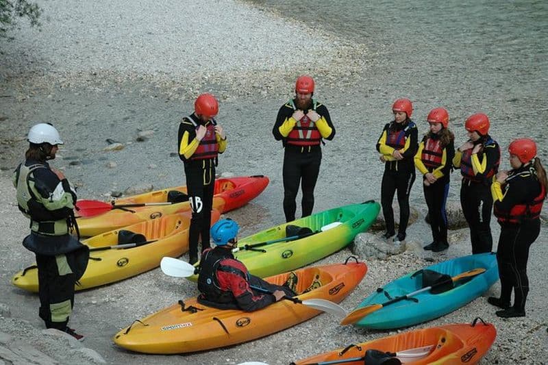 Billet Excursion guidée en kayak assis sur la rivière Soca