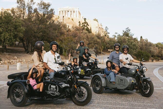 Visite privée VIP de l'Acropole d'Athènes et de Plaka en side-car