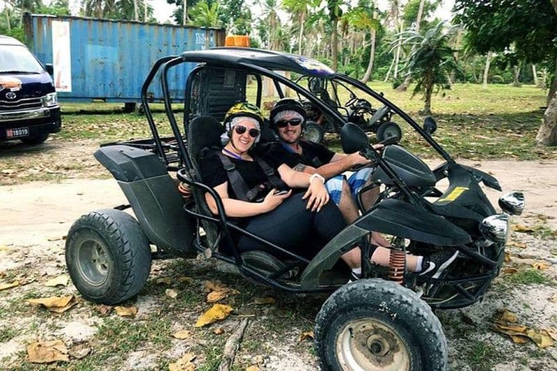 Aventure en buggy à Vanuatu avec Yumi Tours
