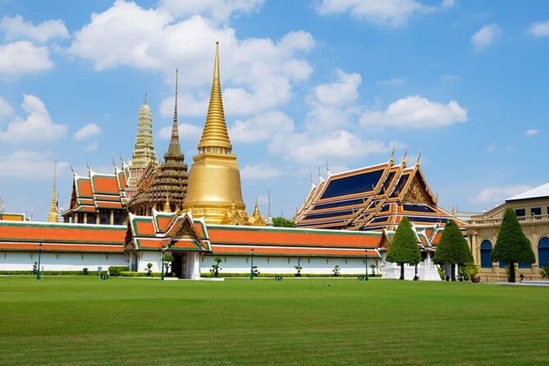 Visite privée : Grand Palais, Wat Phra Kaew, musée et cours de cuisine