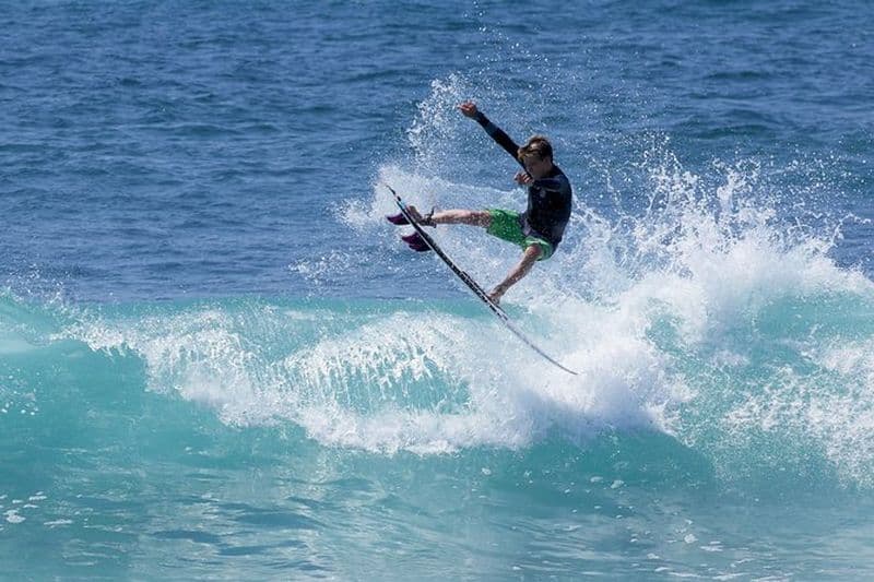 Expéditions de surf (journée complète)