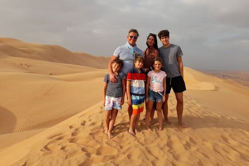 Transfert privé de Mascate au désert de sable de Wahiba en véhicule 4x4