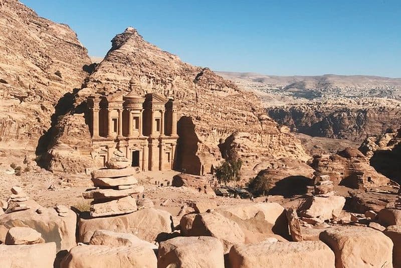 BATEAUX DE CROISIÈRE Voyageurs | Petra City en un jour | Déjeuner et frais d'entrée inclus