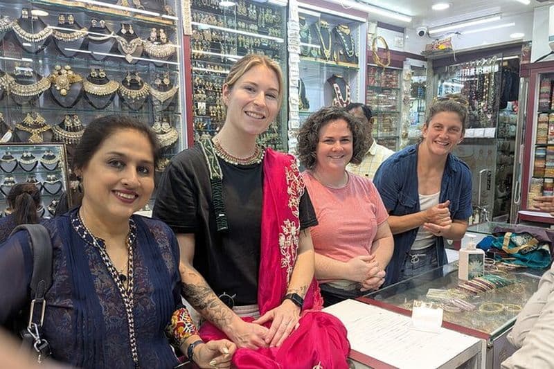 Banlieue exclusive de Mumbai Shopping pour la mode, les bijoux et plus encore