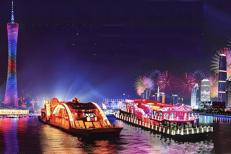 Visite nocturne privée de Guangzhou avec la tour de Canton et la croisière de classe VIP sur la rivière des Perles