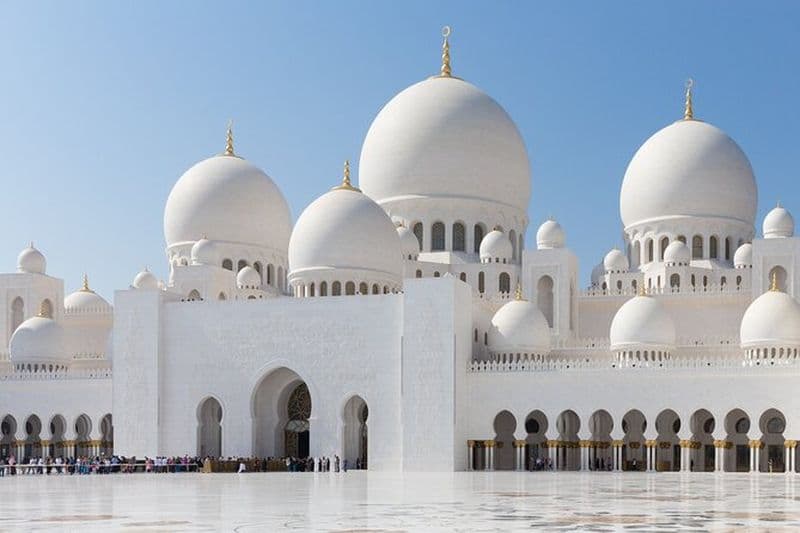Visite d'une journée complète de la ville d'Abou Dhabi et de la Grande Mosquée Sheikh Zayed au départ de Dubaï