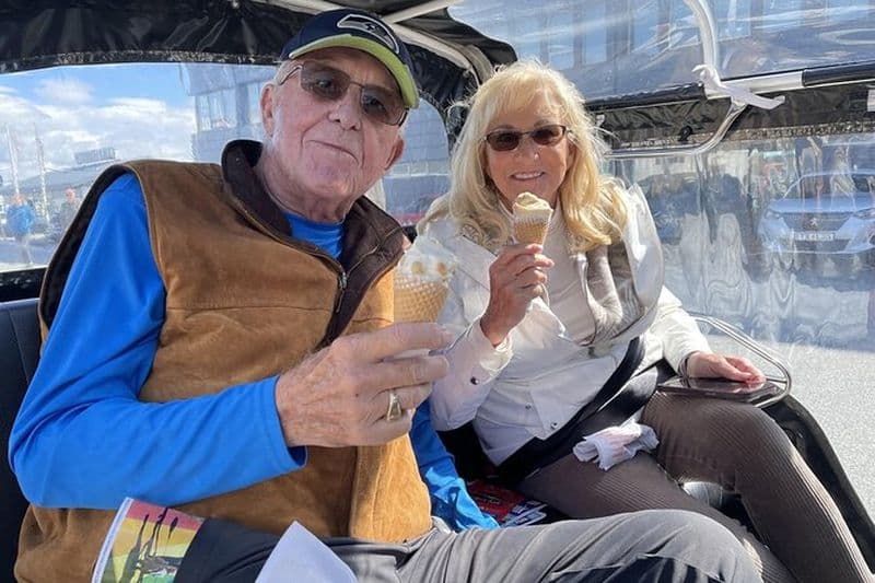 Visite privée Reykjavík Tuk Tuk Extended Tour