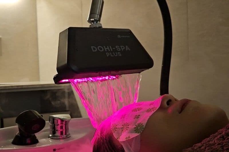 Traitement du cuir chevelu en 15 étapes à Séoul