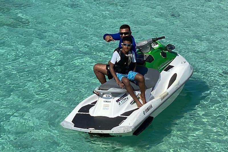 Daymaniyat Islands en jet ski avec plongée et tortues