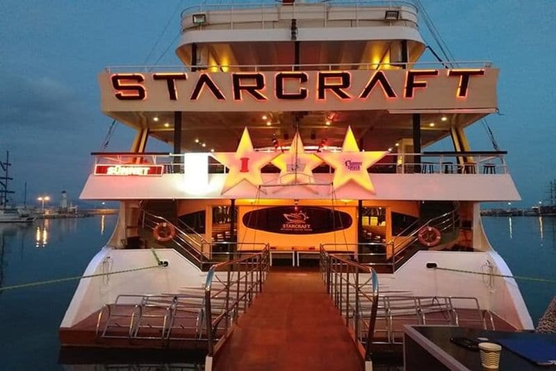 Alanya Starcraft Night Disco Yacht avec soirée mousse et transfert