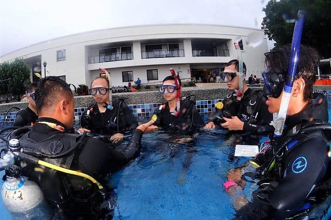 Billet Kenting, Taiwan|Cours de licence de plongée de base PADI|Cours de plongée en eau libre à Taiwan