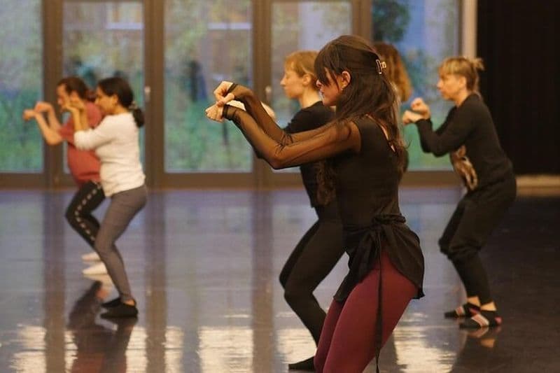 Tbilissi : Apprendre la danse traditionnelle avec un instructeur local