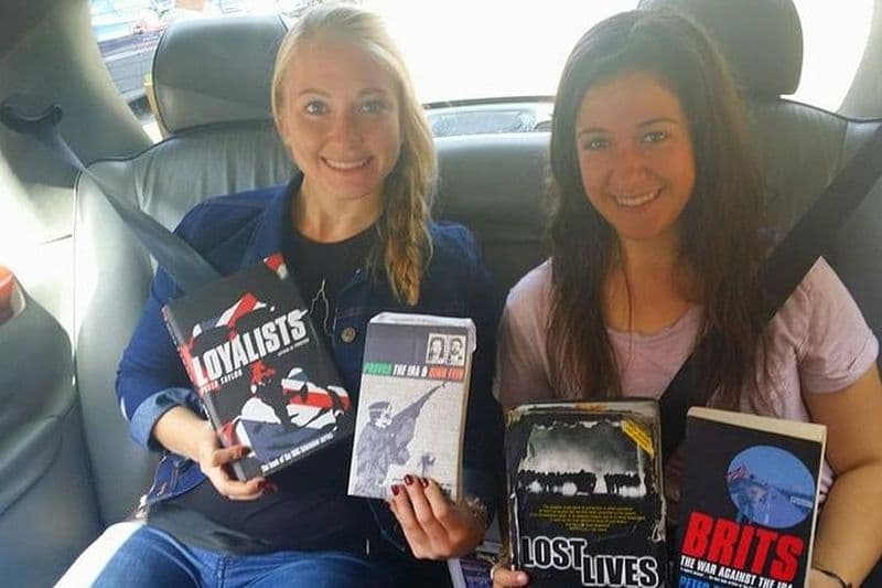 2 heures Belfast histoire unique terreur et peinture murale privée Taxi tour