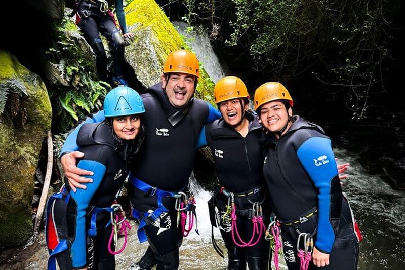 Canyoning d'une demi-journée dans la vallée de Gibbston au départ de Queenstown