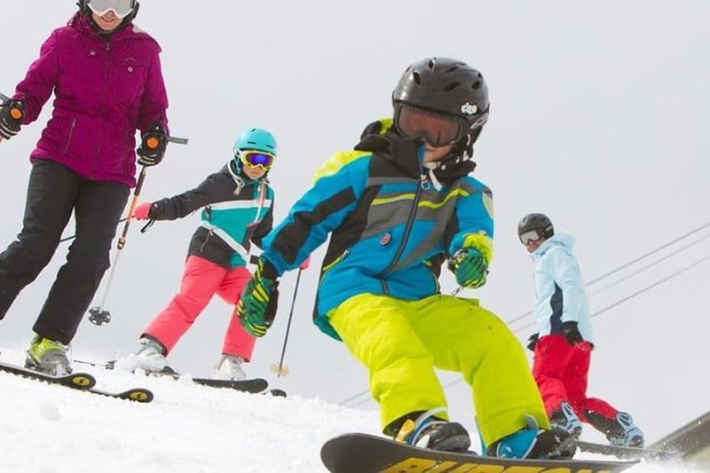 Forfait de location de snowboard junior pour Salt Lake City - Cottonwood Resort
